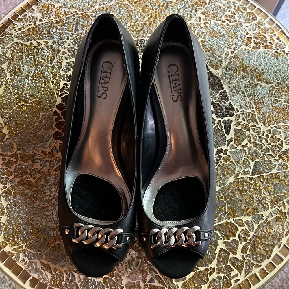 Wedges with Silver Chain Detail size 8.5